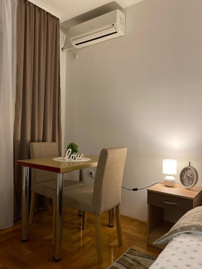 Apartman Ns Dan Centar Нови-Сад Экстерьер фото
